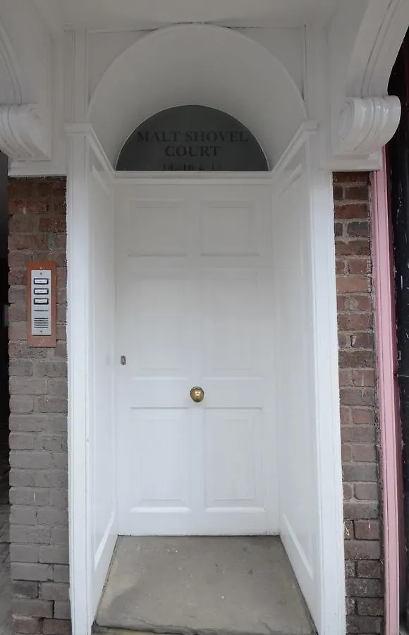 Fossgate Luxury Duplex City Centre Apartment With Free Parking York